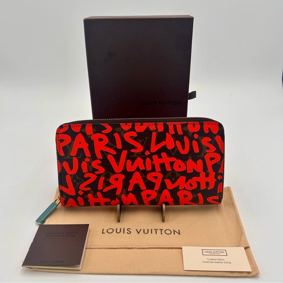 NEVER USED Louis Vuitton Limited Edition Stephen Spouse Orange Graffiti Wallet - Picture 14 of 14